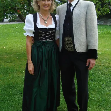 Kroll - Viktoria Und Landhaus Maria Apartmán